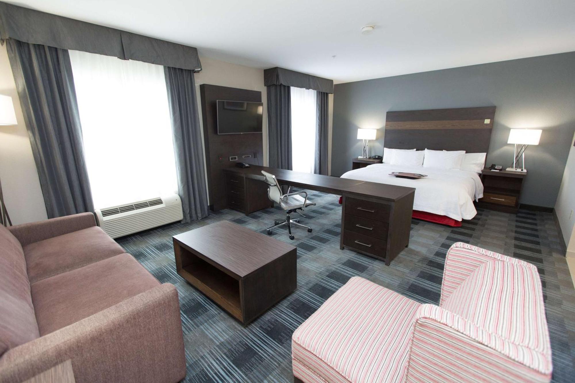 Hampton Inn & Suites Oklahoma City Airport Ngoại thất bức ảnh