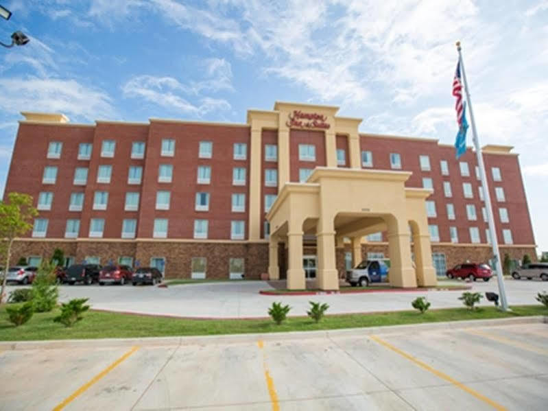 Hampton Inn & Suites Oklahoma City Airport Ngoại thất bức ảnh
